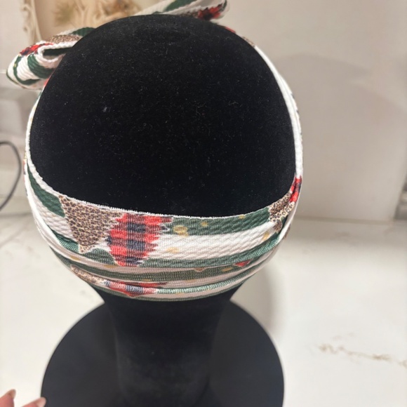 Set of 3 handmade stretch headbands. Christmas themed, 3-24 months - Picture 10 of 13